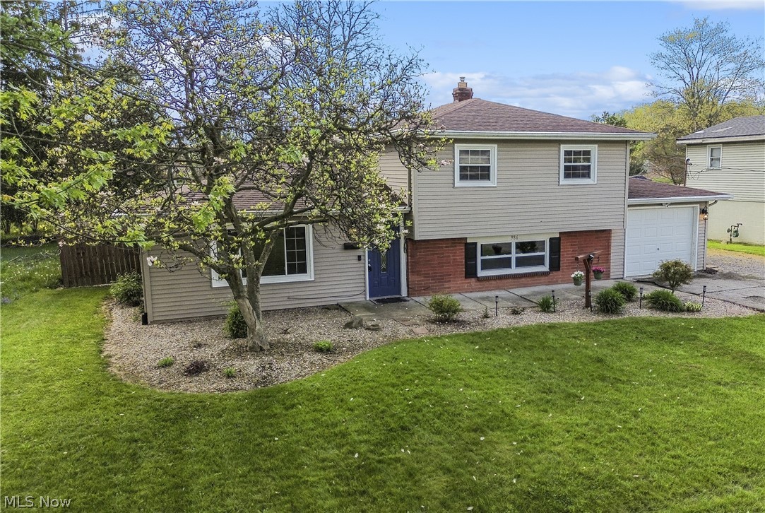 986 Keefer Road Girard OH 44420