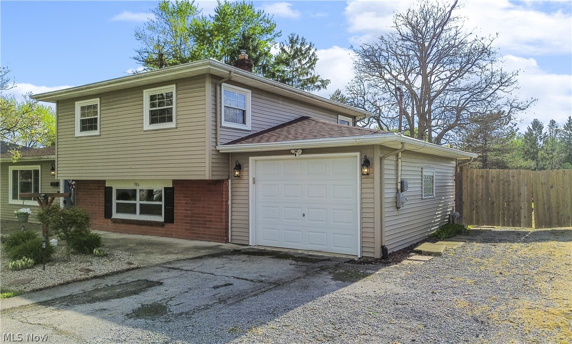 986 Keefer Road Girard OH 44420