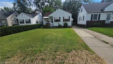 12332 Park Knoll Drive Garfield Heights OH 44125