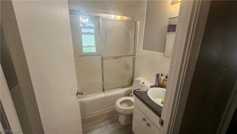 12332 Park Knoll Drive Garfield Heights OH 44125
