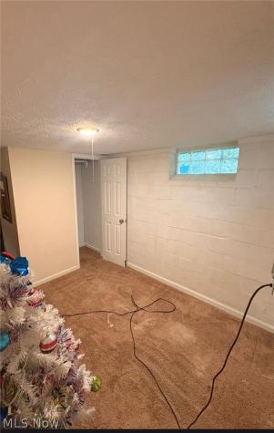 12332 Park Knoll Drive Garfield Heights OH 44125
