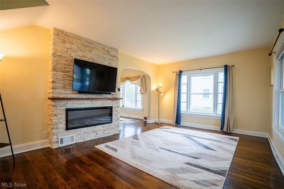 3390 Charles Street Cuyahoga Falls OH 44221