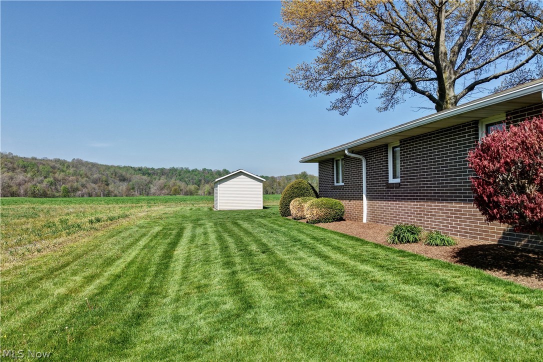 7090 Winfield Strasburg Road NW Strasburg OH 44680