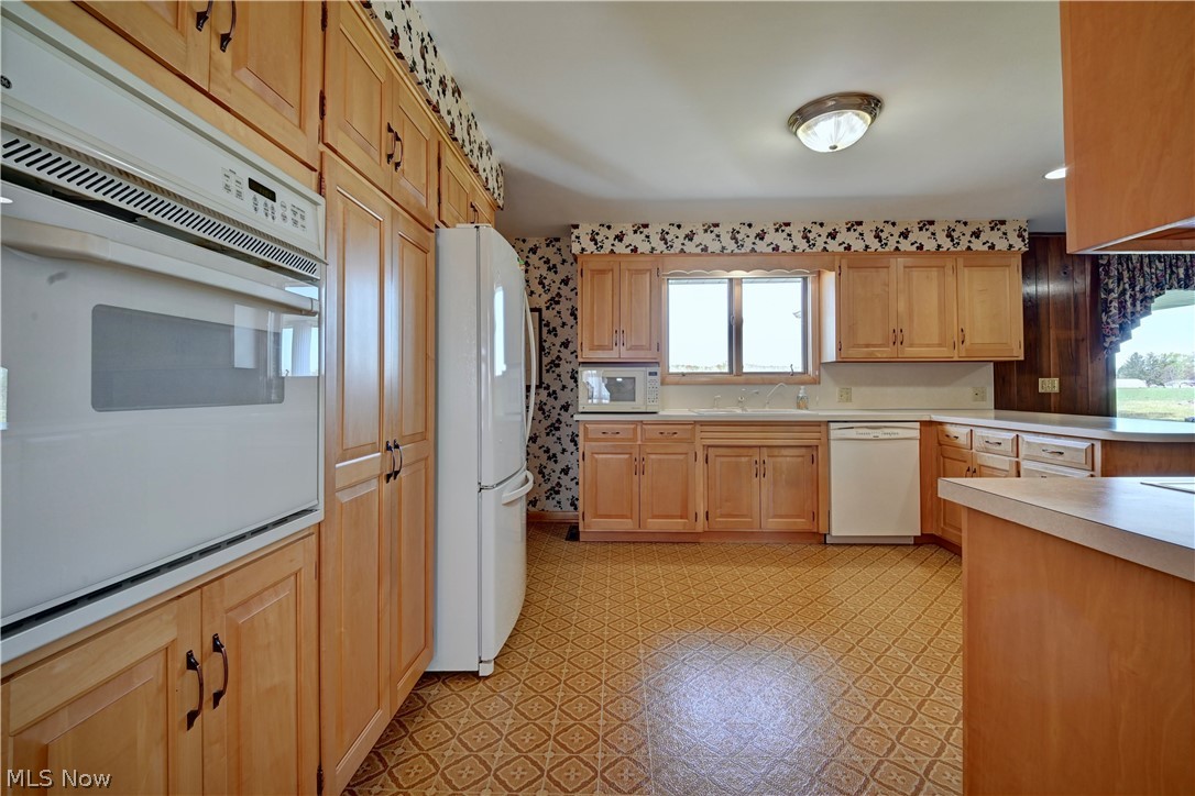 7090 Winfield Strasburg Road NW Strasburg OH 44680