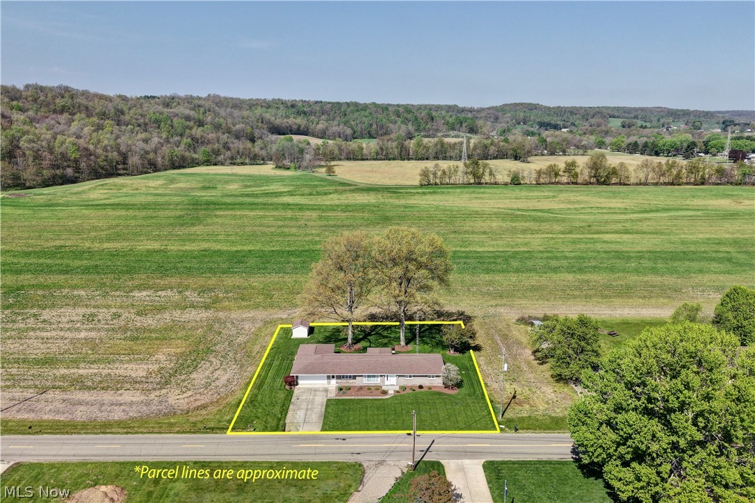 7090 Winfield Strasburg Road NW Strasburg OH 44680