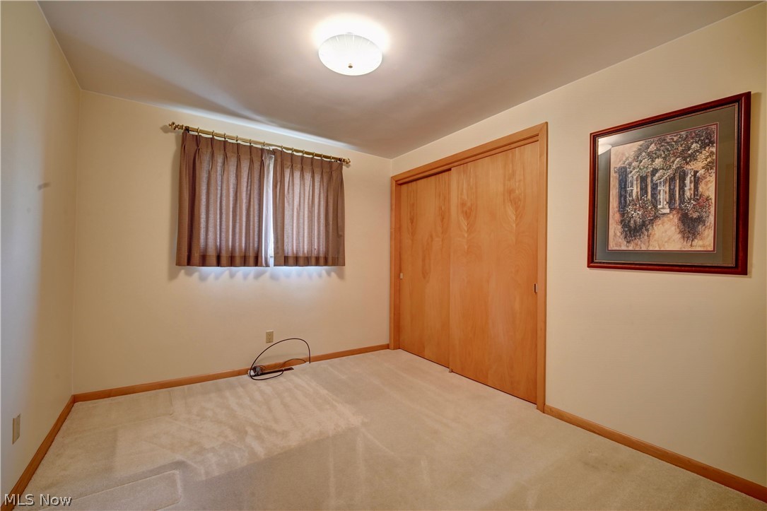 7090 Winfield Strasburg Road NW Strasburg OH 44680