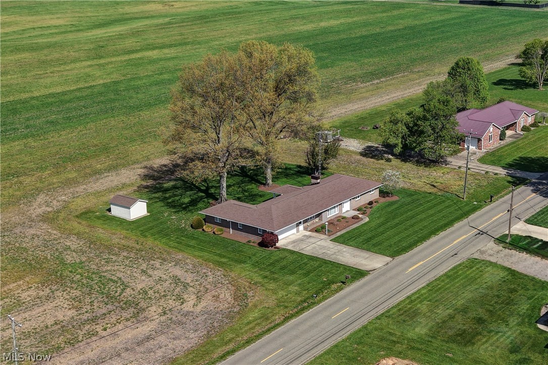 7090 Winfield Strasburg Road NW Strasburg OH 44680