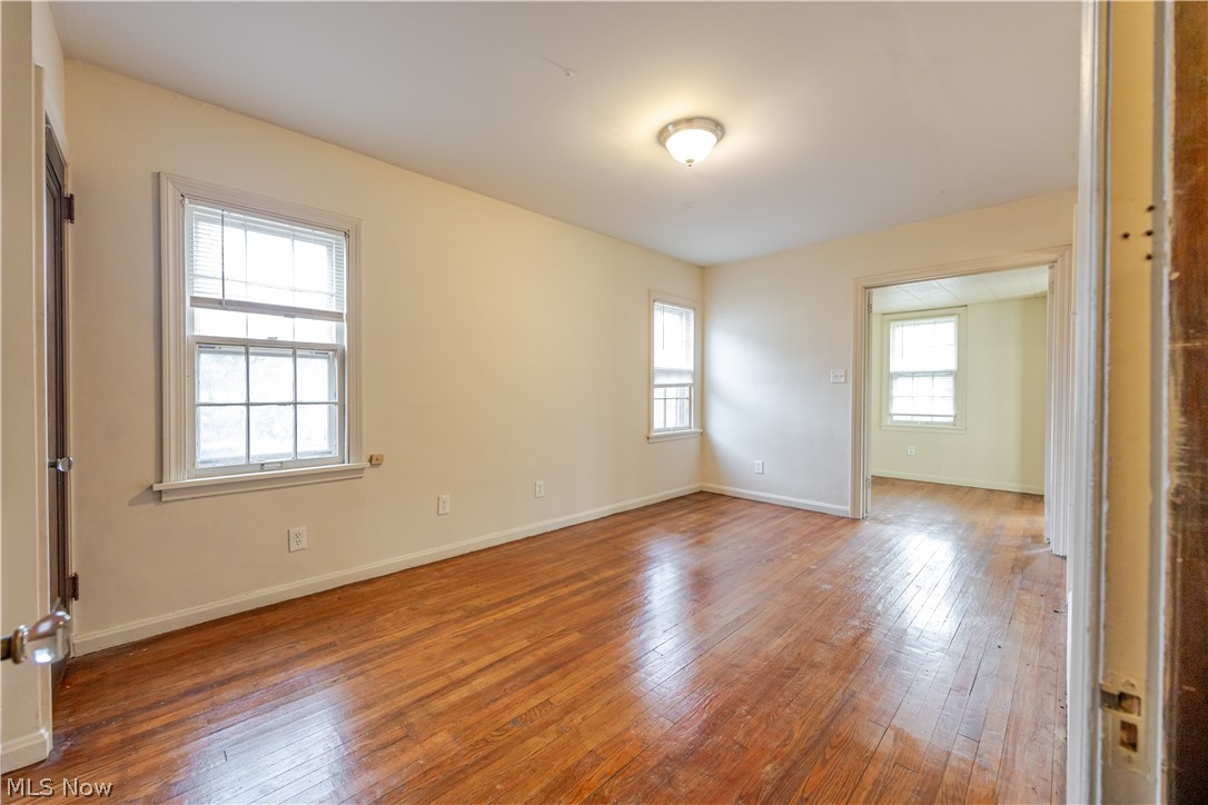 979 Oxford Road Cleveland Heights OH 44121