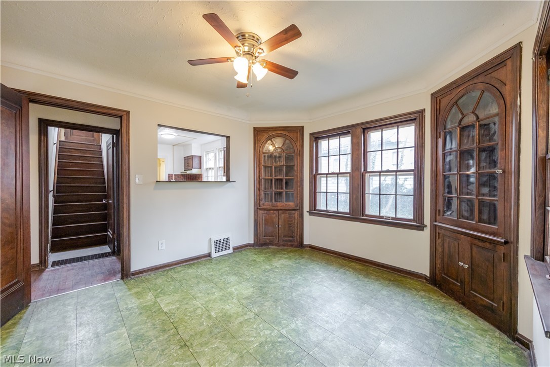 979 Oxford Road Cleveland Heights OH 44121
