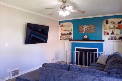 1246 Lander Road Mayfield Heights OH 44124