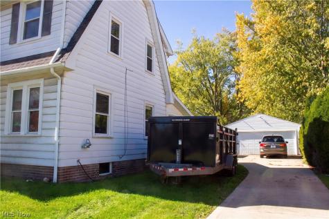 1246 Lander Road Mayfield Heights OH 44124