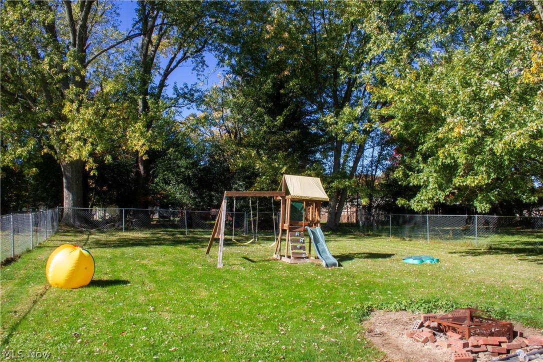 1246 Lander Road Mayfield Heights OH 44124