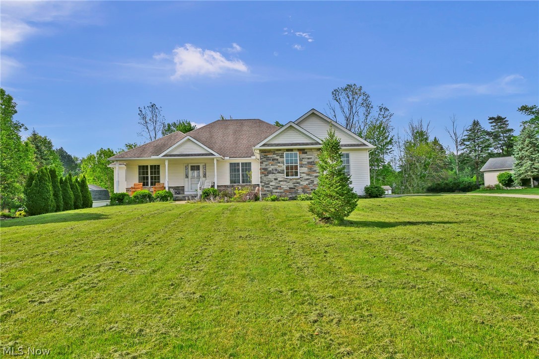 7310 Dunphys Way Valley City OH 44280