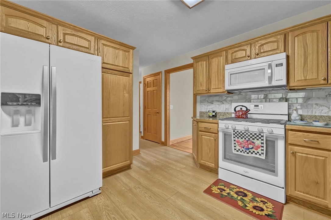 7310 Dunphys Way Valley City OH 44280