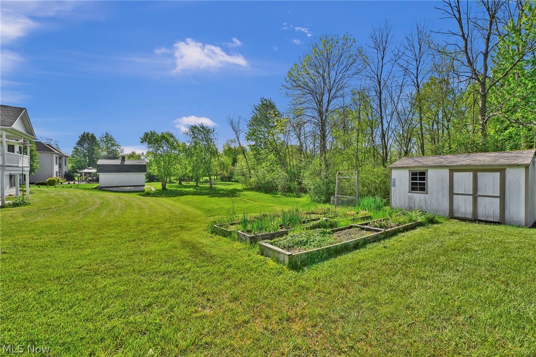 7310 Dunphys Way Valley City OH 44280