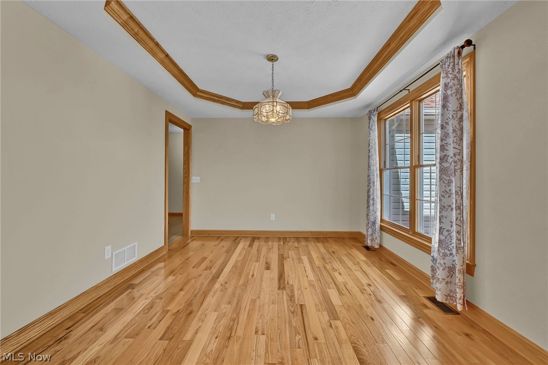 7310 Dunphys Way Valley City OH 44280