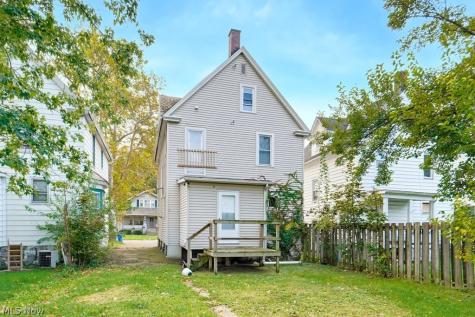 1118 W 8th Street Lorain OH 44052