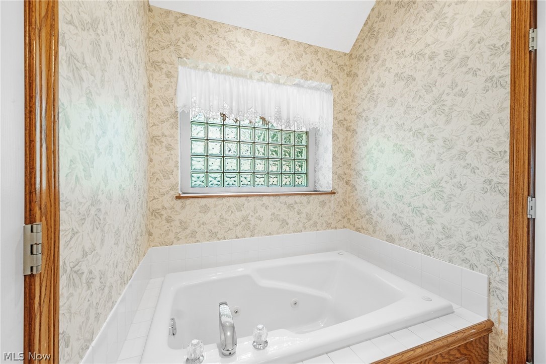 1179 Vineyard Drive Medina OH 44256
