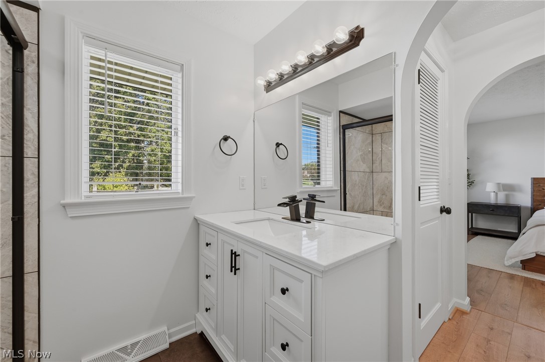 1055 Colonial Drive Salem OH 44460