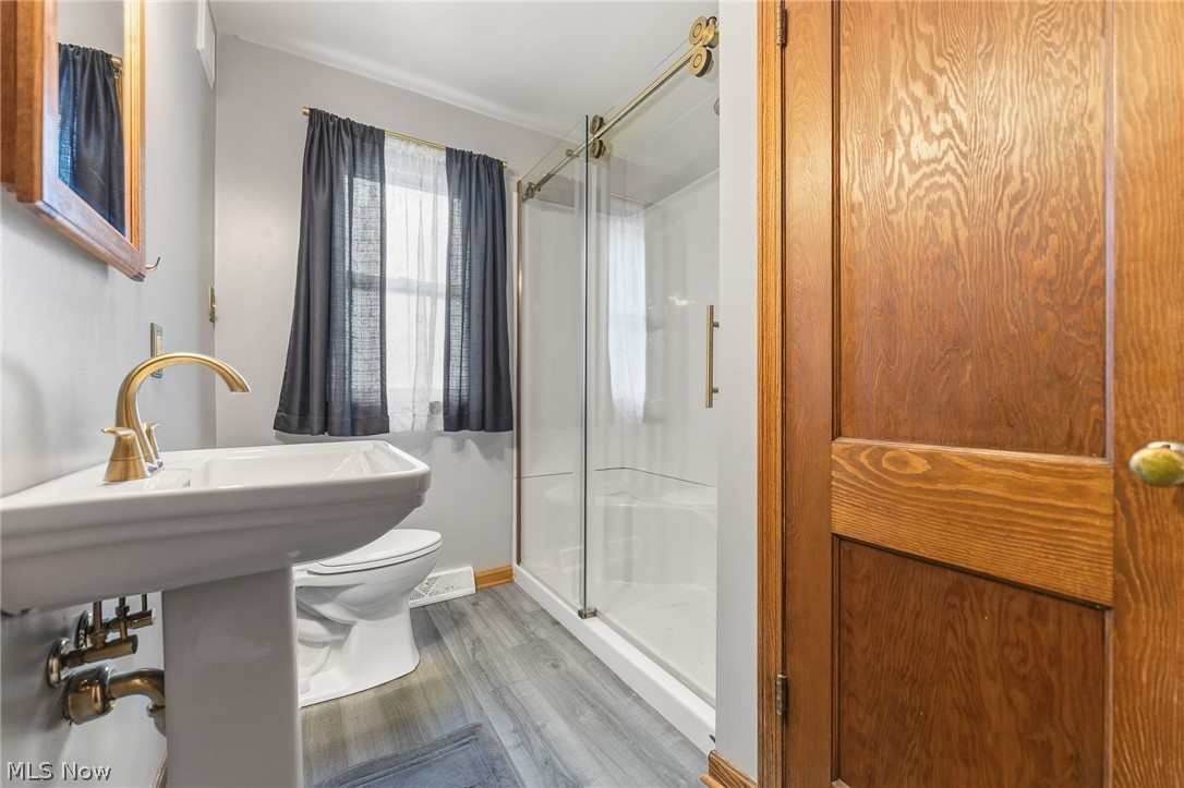 755 E 1st Street Minerva OH 44657