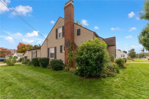 755 E 1st Street Minerva OH 44657