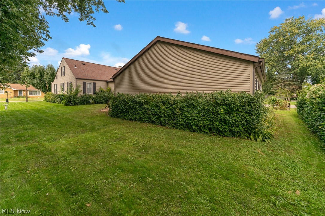 755 E 1st Street Minerva OH 44657