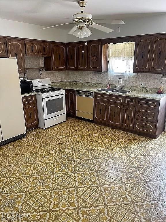 3616 Newark Avenue Cleveland OH 44109