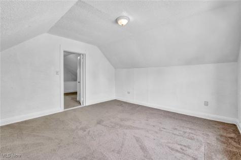 4571 Sackett Avenue Cleveland OH 44109