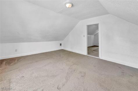 4571 Sackett Avenue Cleveland OH 44109