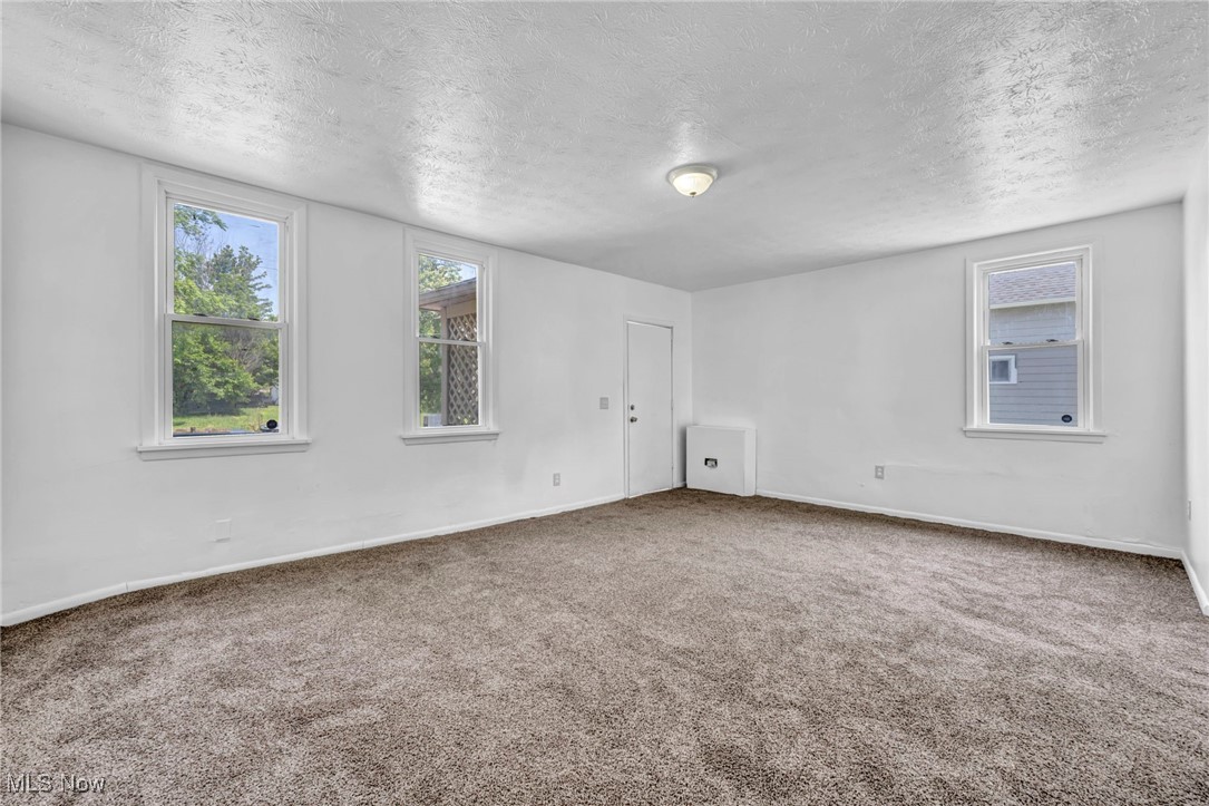 4571 Sackett Avenue Cleveland OH 44109