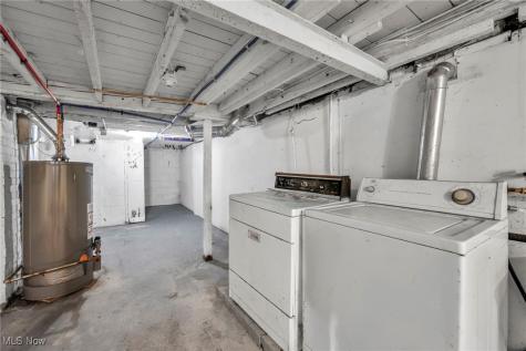 4571 Sackett Avenue Cleveland OH 44109