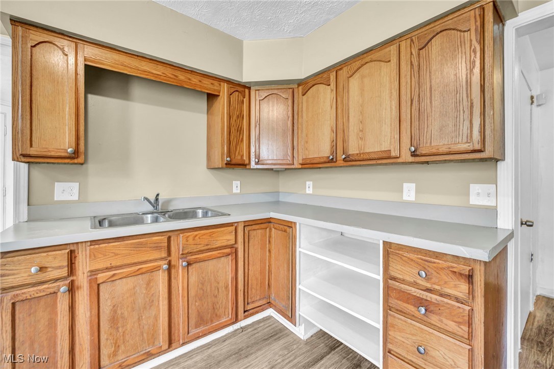 4571 Sackett Avenue Cleveland OH 44109