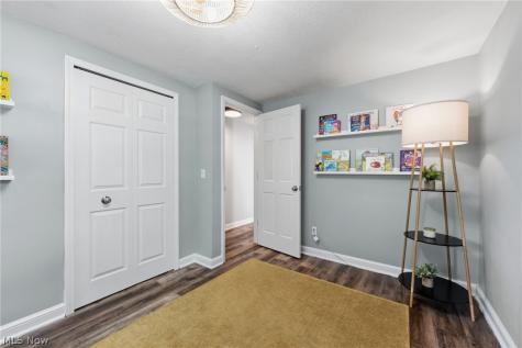 38380 Hurricane Drive Willoughby OH 44094