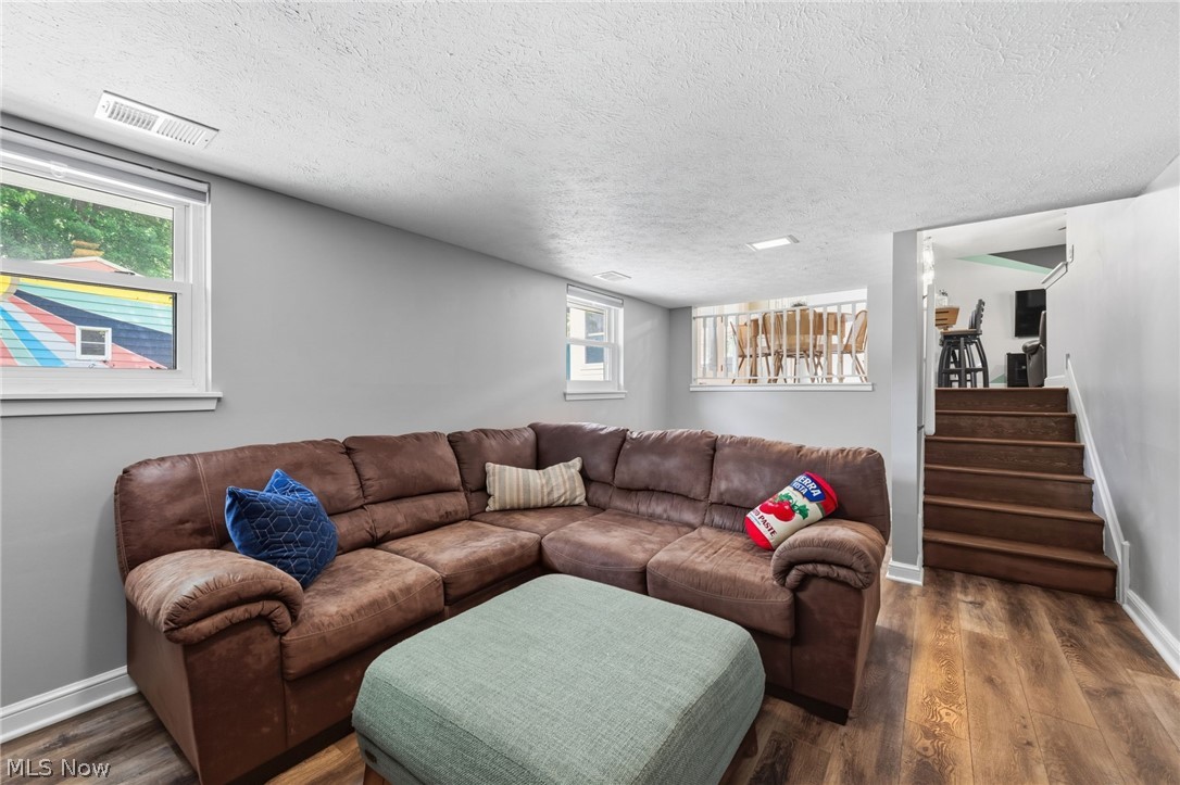 38380 Hurricane Drive Willoughby OH 44094