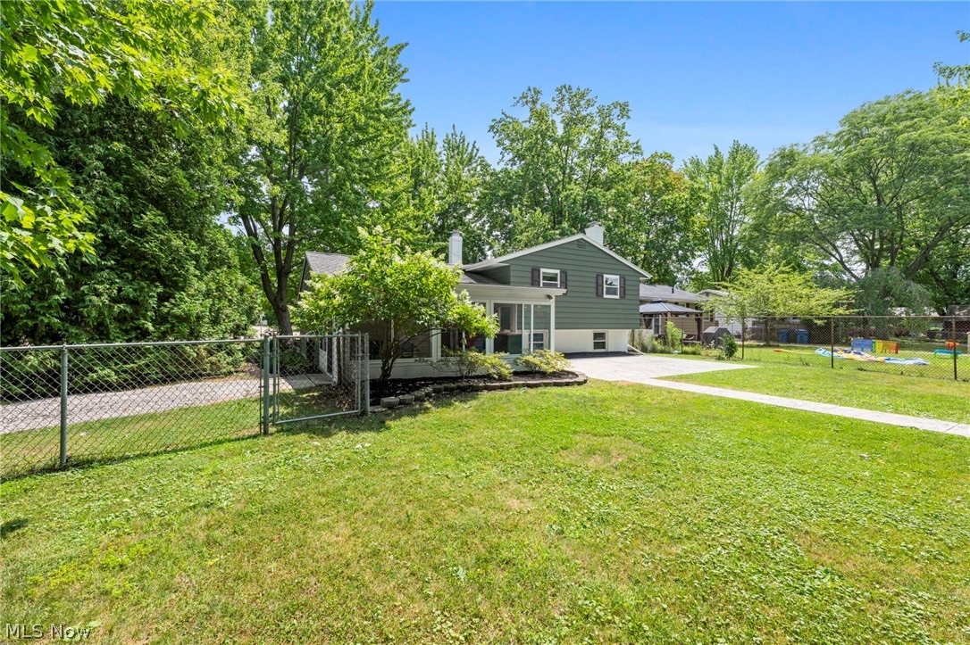 38380 Hurricane Drive Willoughby OH 44094