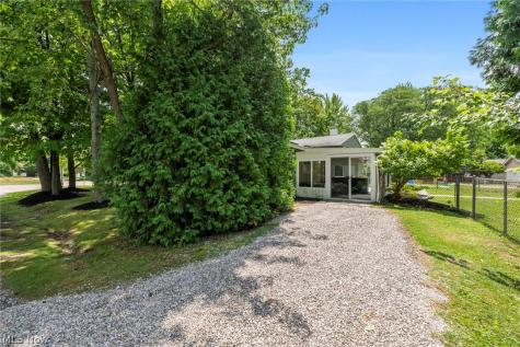 38380 Hurricane Drive Willoughby OH 44094