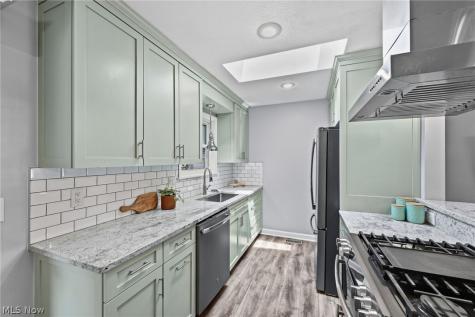 38380 Hurricane Drive Willoughby OH 44094