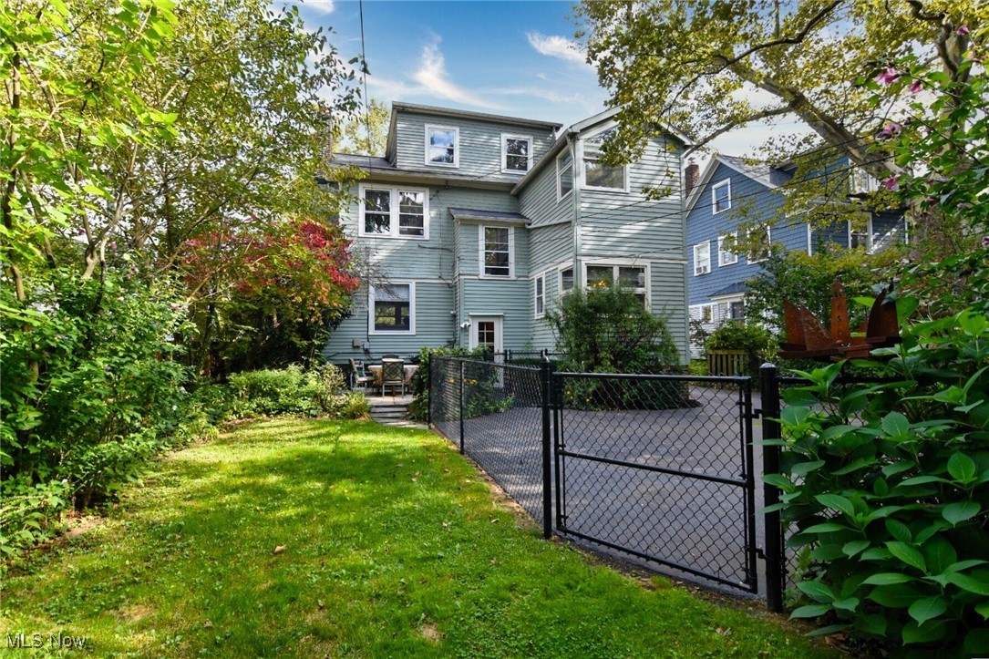 2984 Corydon Road Cleveland Heights OH 44118