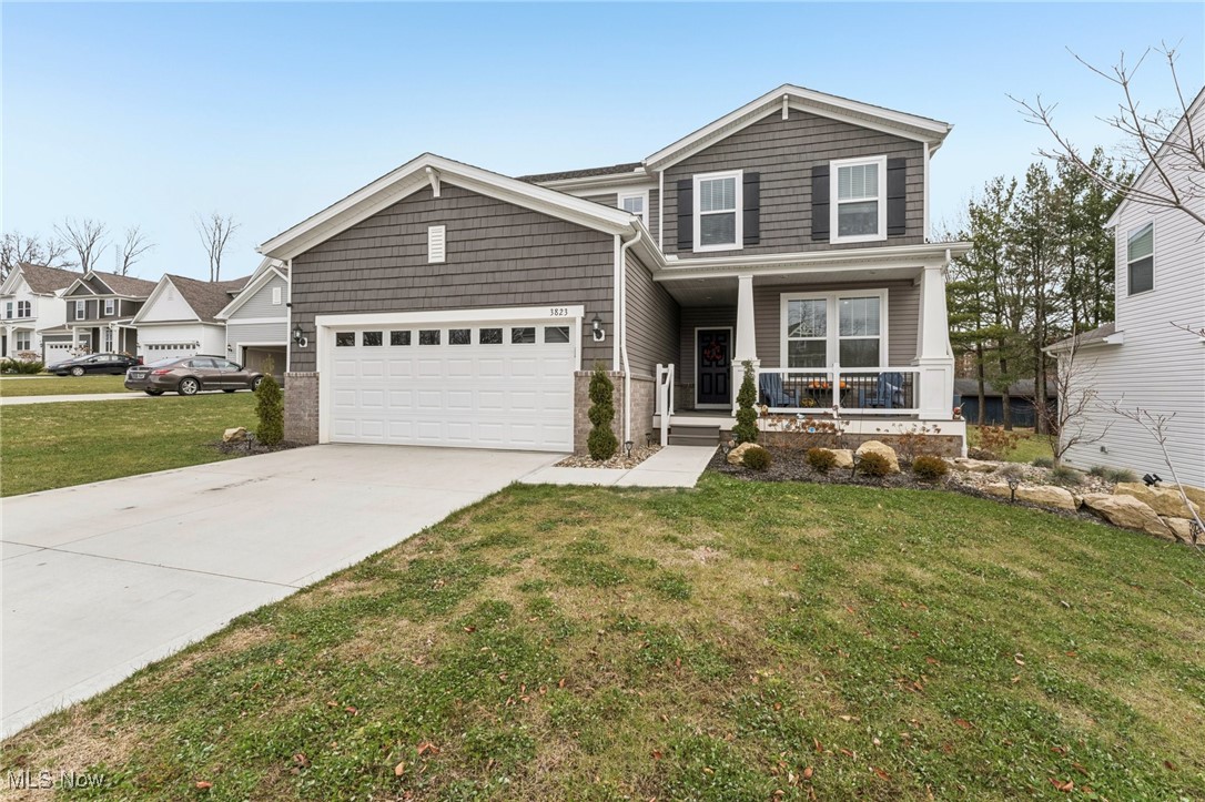 Uniontown OH, 3823 Golden Wood Way