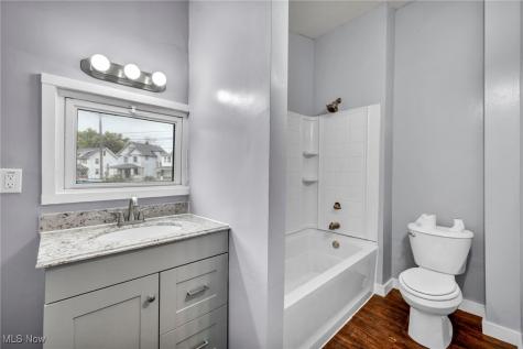 1311 W Erie Lorain OH 44052