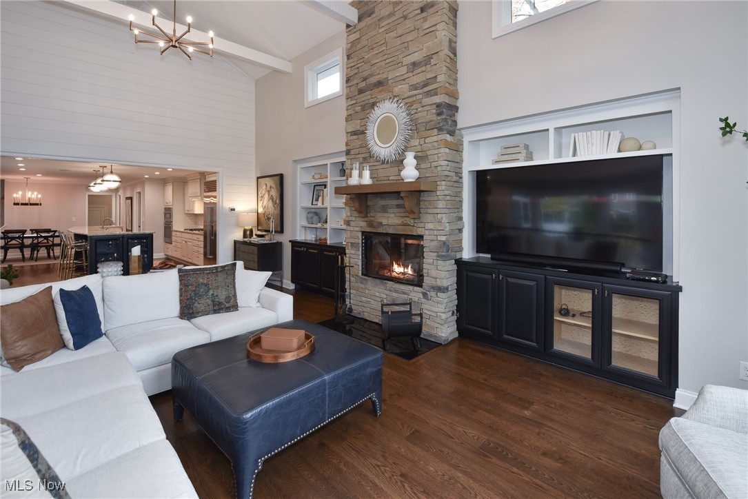 1904 Wynwood Drive Rocky River OH 44116