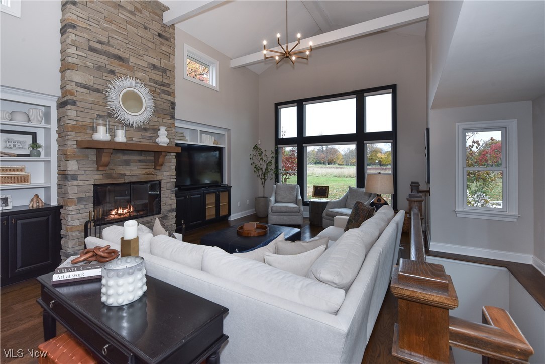 1904 Wynwood Drive Rocky River OH 44116