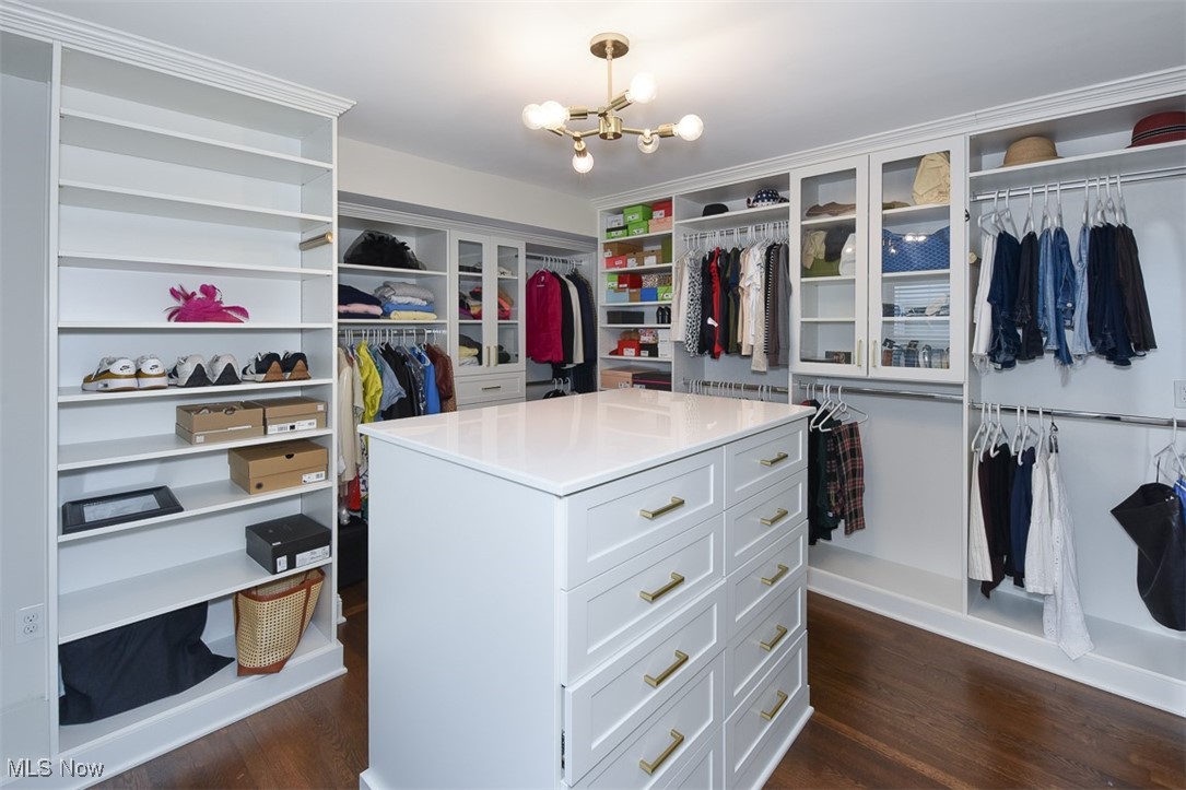 1904 Wynwood Drive Rocky River OH 44116