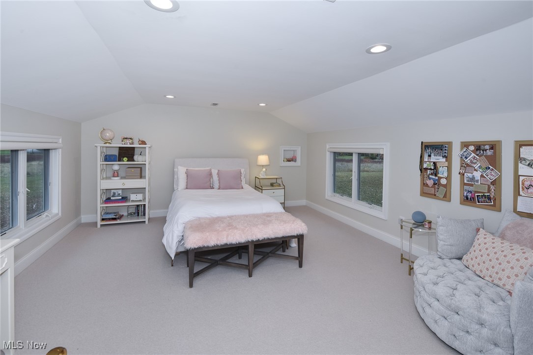 1904 Wynwood Drive Rocky River OH 44116