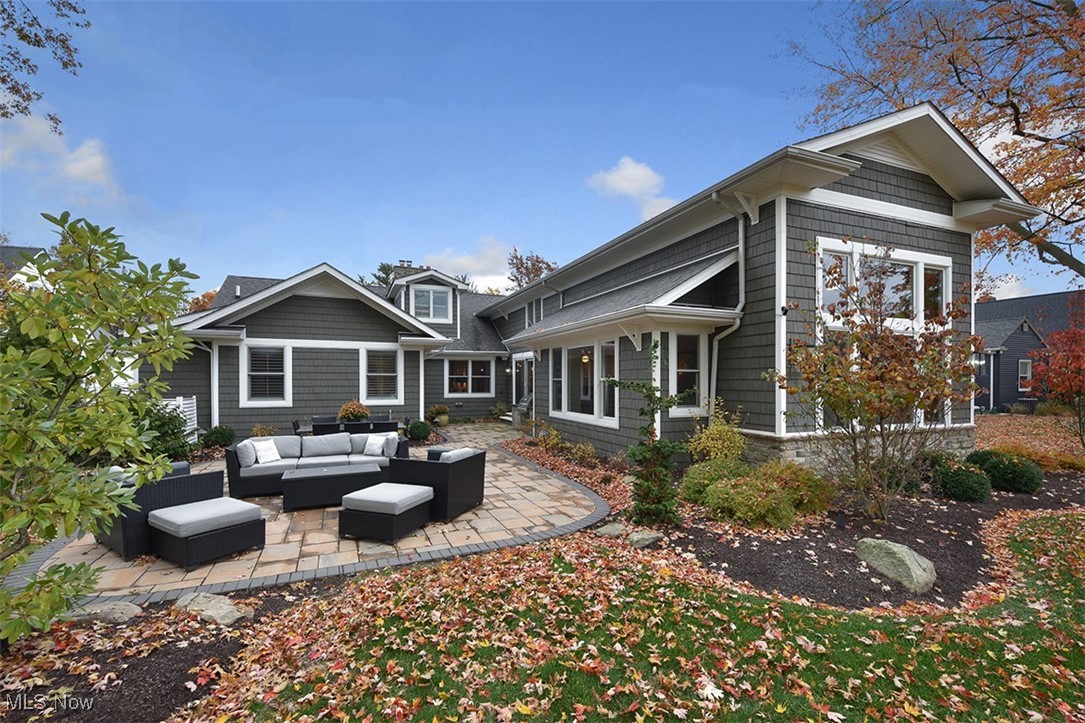 1904 Wynwood Drive Rocky River OH 44116