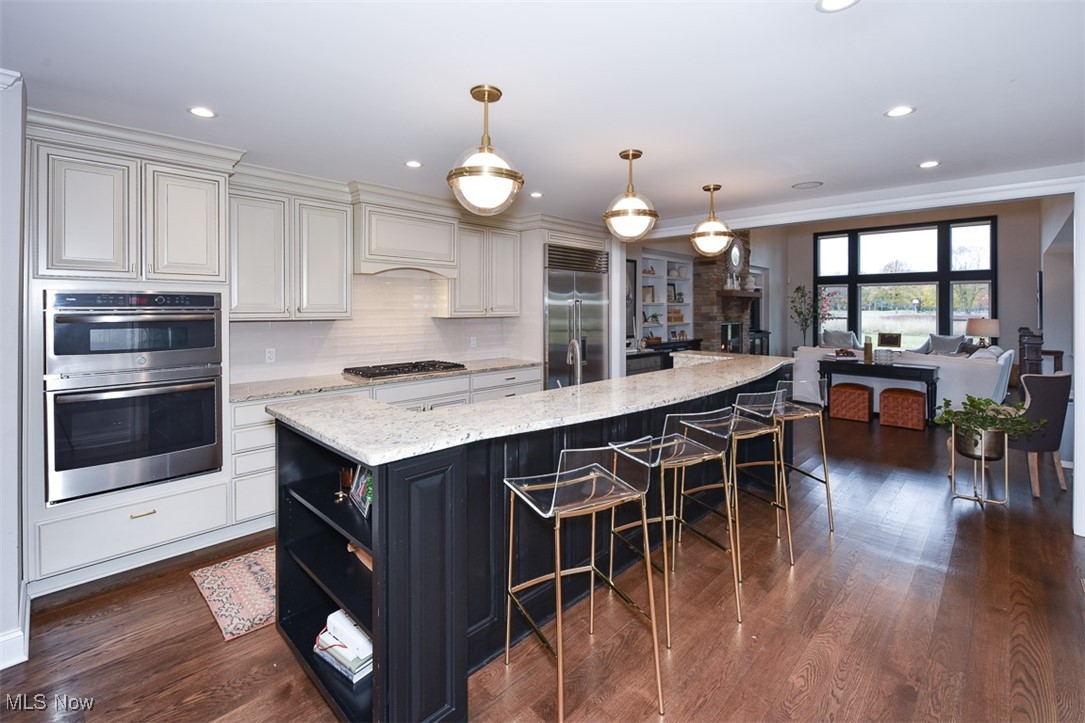 1904 Wynwood Drive Rocky River OH 44116