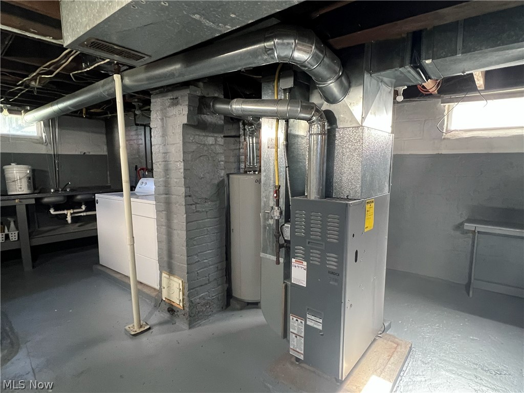 960 Broad Street Conneaut OH 44030