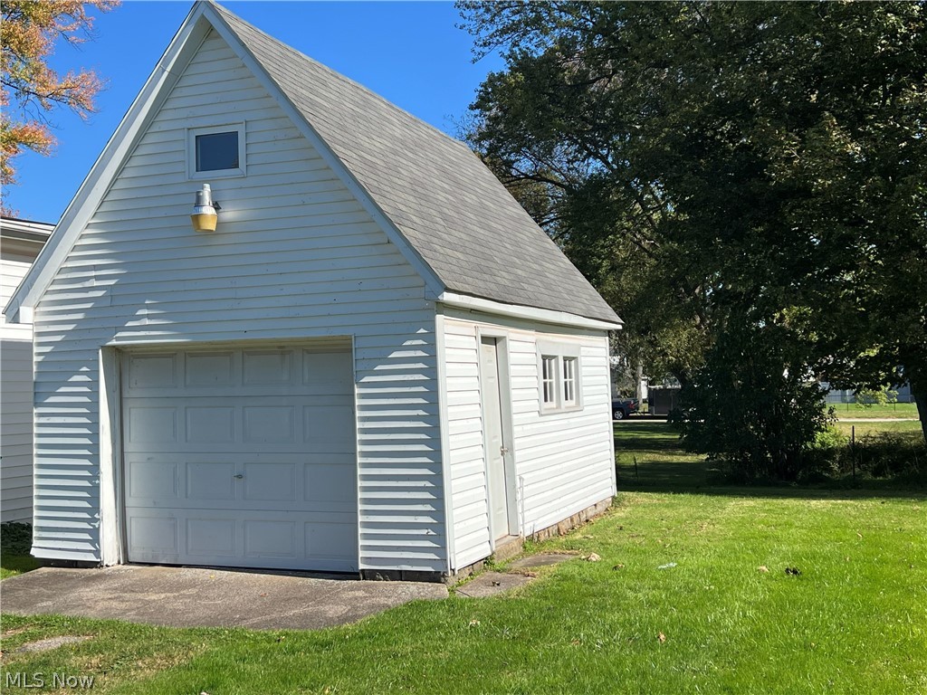 960 Broad Street Conneaut OH 44030