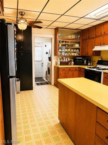 712 Green Avenue SW Massillon OH 44647