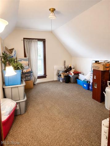 712 Green Avenue SW Massillon OH 44647